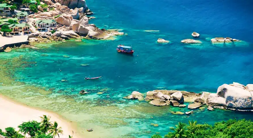 Tanote Bay Koh Tao Thailand