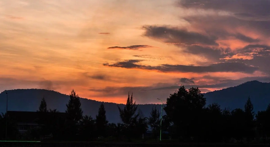 Sun-set-of-Kampot