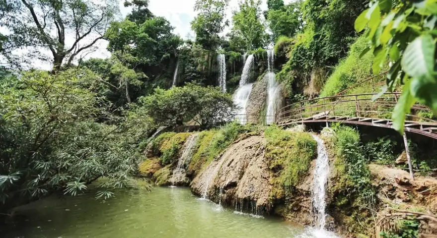 Vietnam Dai Yem Waterfall