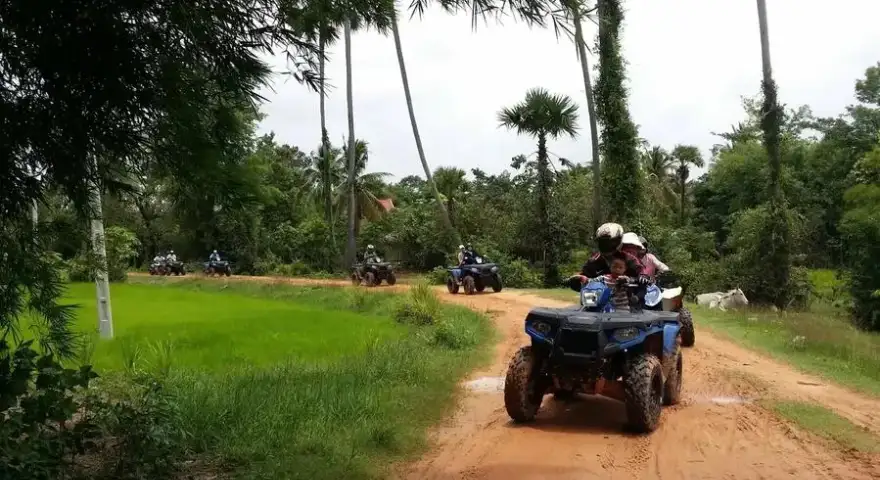 quad-bike-adventure-in-Cambodian