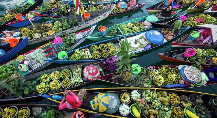 Borneo Banjarmasin Floating Market