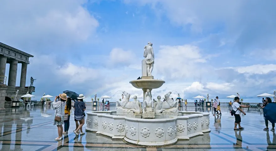 Philippines Cebu Temple of Leah